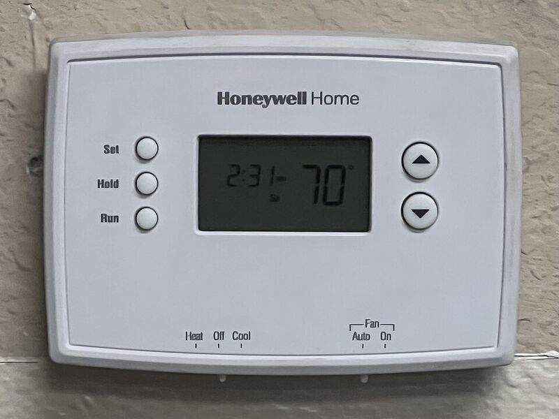 Honeywell Home Wi-Fi 7-Day Programmable Thermostat